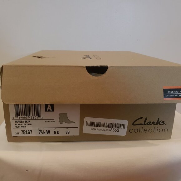Clarks Teresa Skip Black Leather Scrunch Bootie